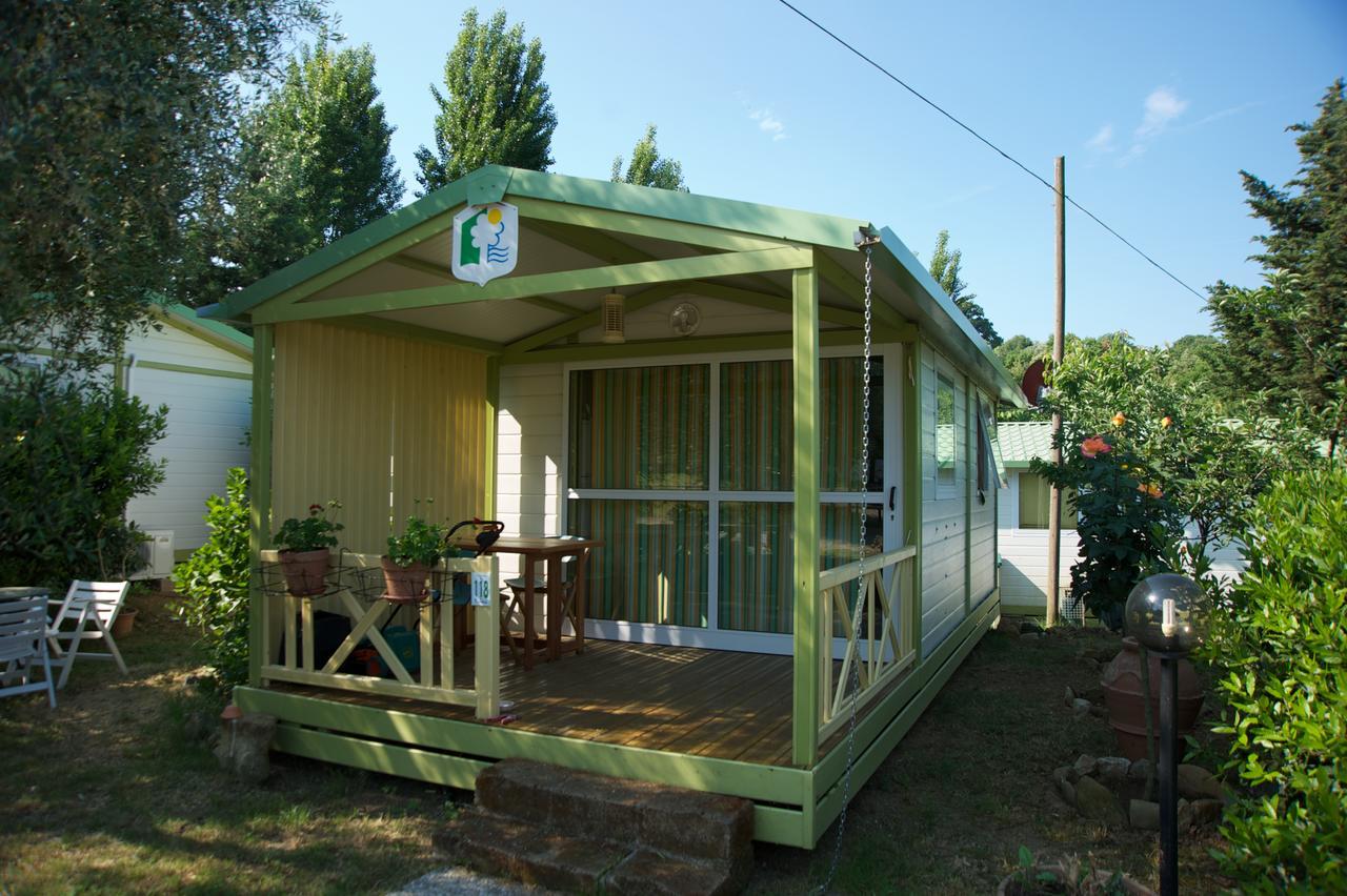 Villaggio Turistico Camping Il Fontino Scarlino Ngoại thất bức ảnh